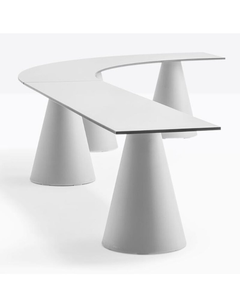 Pedrali Pedrali Ikon bank met een zitting van massief laminaat