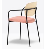 Pedrali Pedrali Jazz houten rugleuning met stoffenzitting en armleuningen