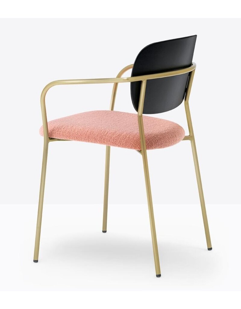 Pedrali Pedrali Jazz houten rugleuning met stoffenzitting en armleuningen