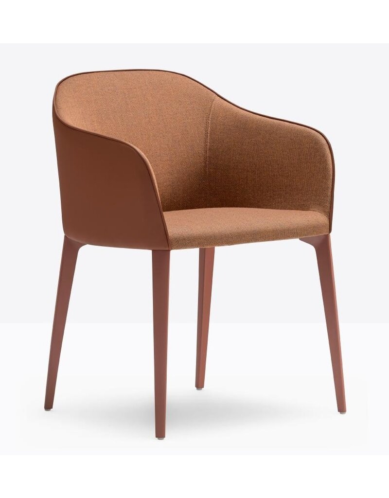 Pedrali Pedrali Laja 2 gestoffeerde fauteuil met aluminium poten