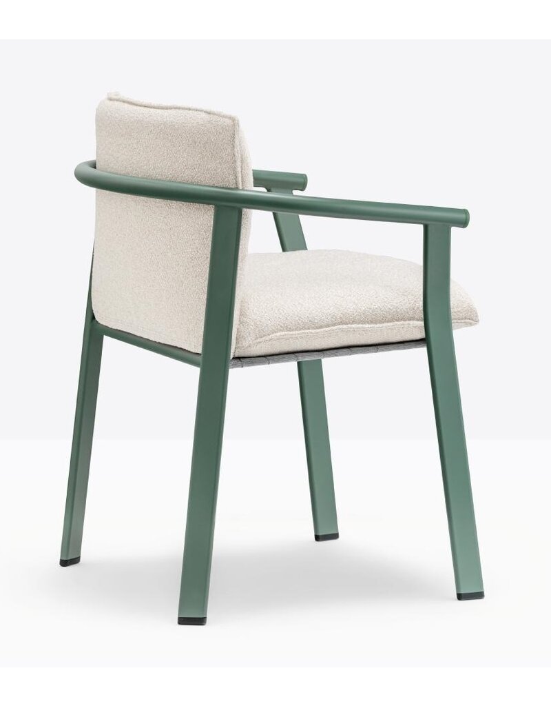 Pedrali Pedrali Lamorisse stoel met omhullend kussen en aluminium frame