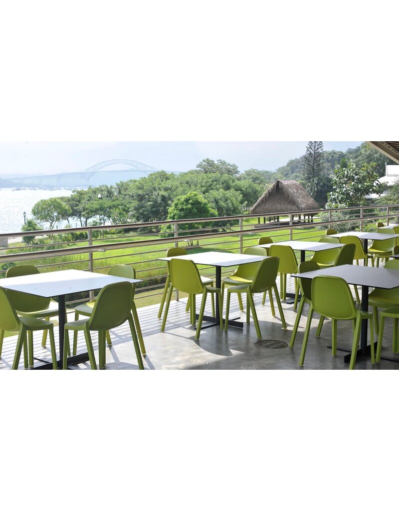 Emeco Emeco Broom stapelstoel van Philippe Starck