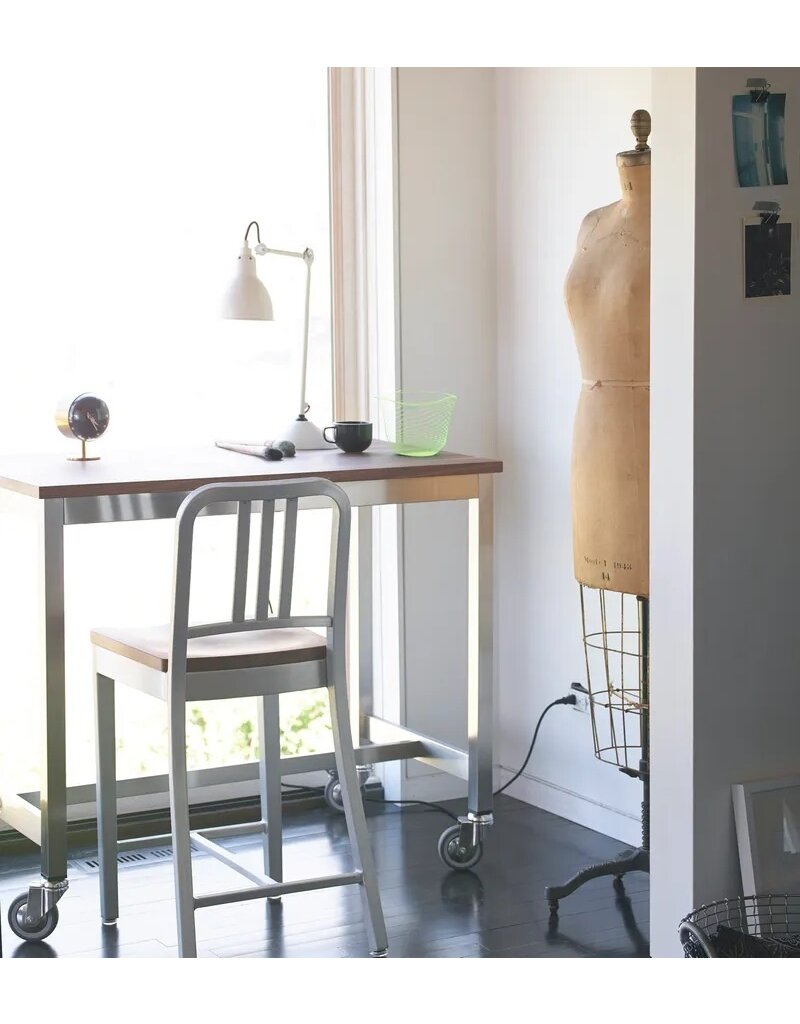 Emeco Emeco Navy chair met houten zitting