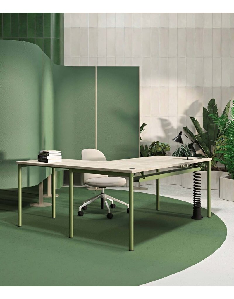 Maro Maro Op-Lite II O bureau met ronde poten