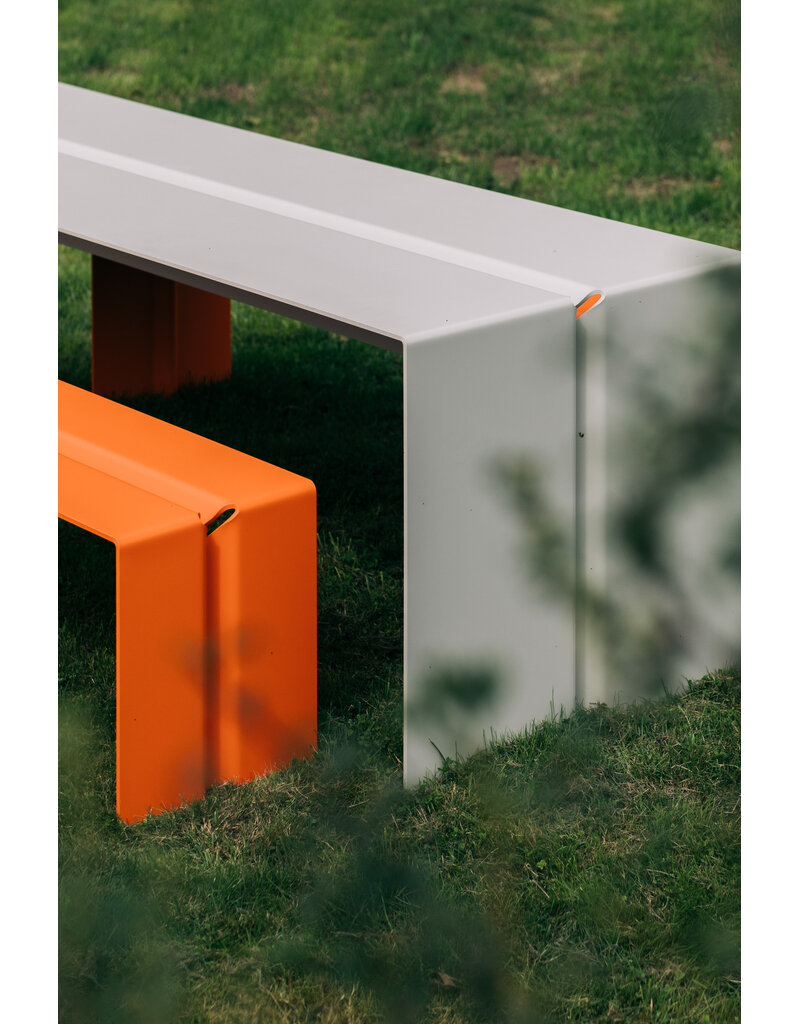 Wünder Wünder The Bended gepoedercoat aluminium tafel