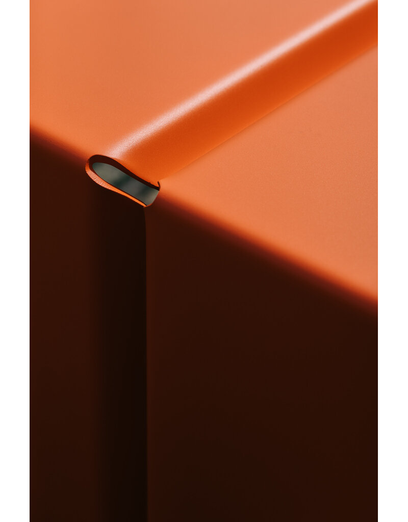 Wünder Wünder The Bended gepoedercoat aluminium tafel