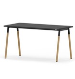 Maro Maro Op-Lite II O bureau met ronde houten poten