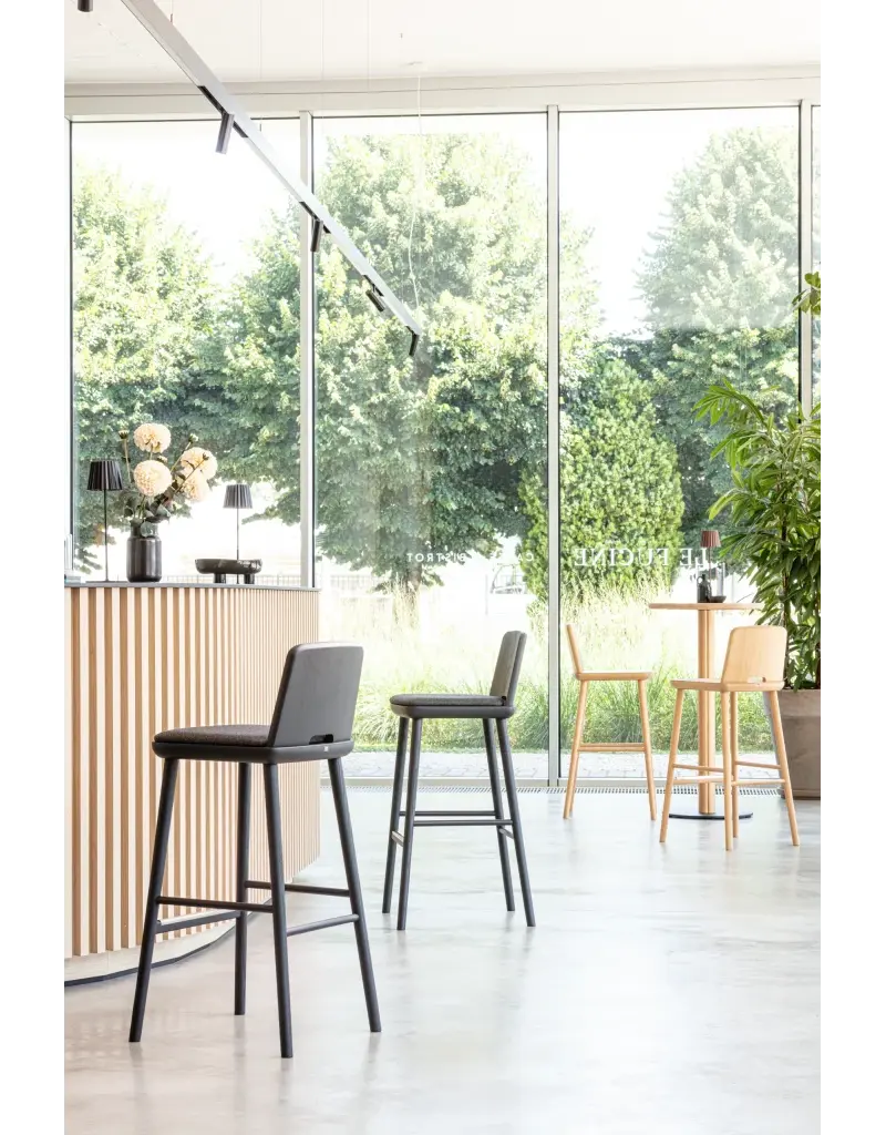 Sipa Sipa Tablet houten barkruk