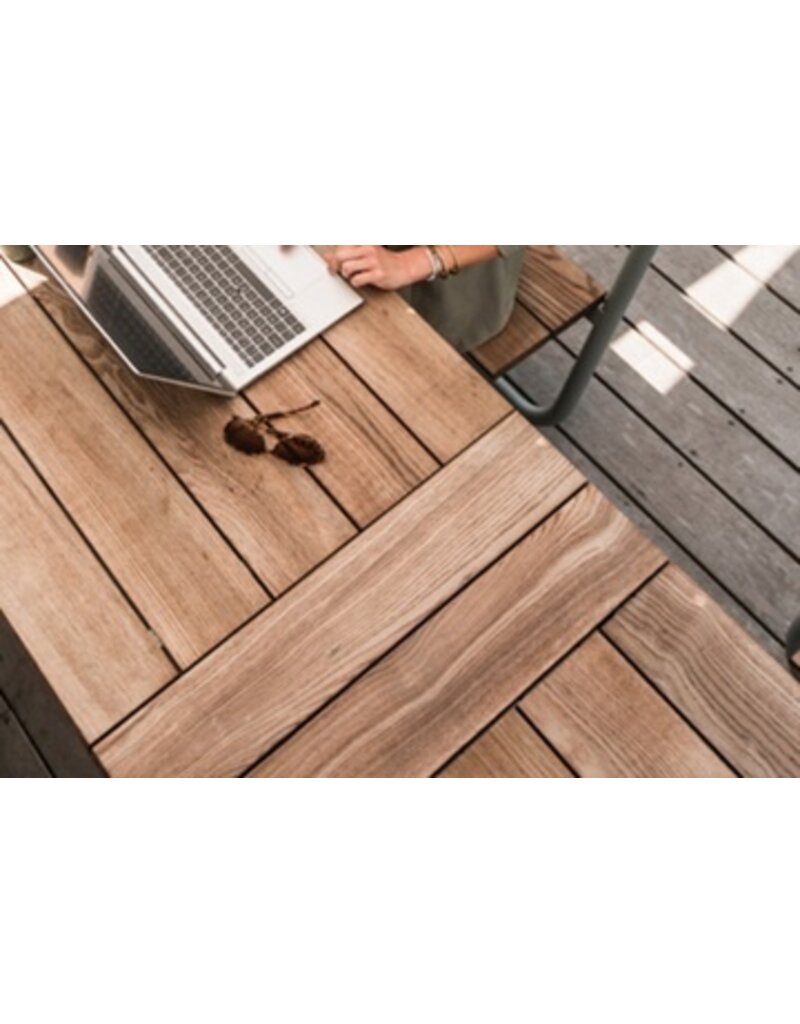 Extremis Extremis Manille picnic tafel