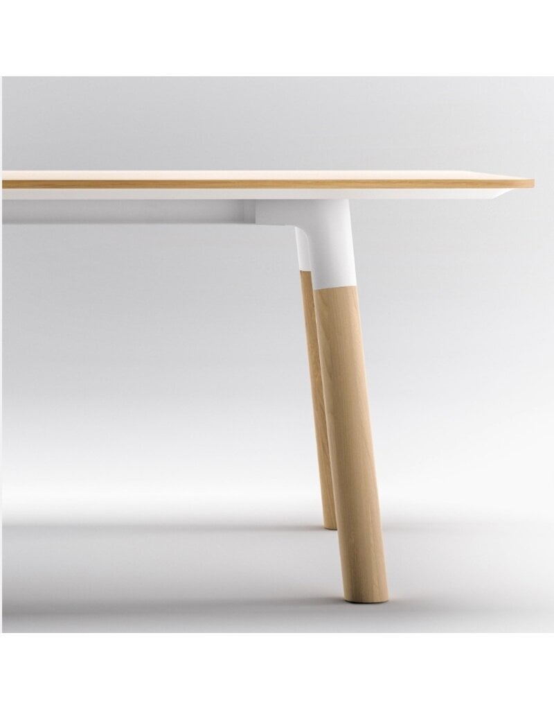 Fantoni Fantoni Woods vergadertafel