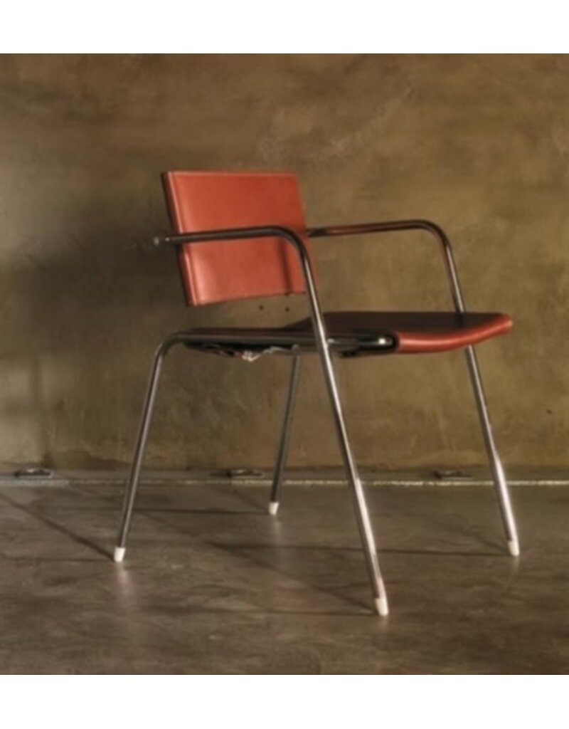 Be. Classics Be Classic Chair TBA design klassieker fauteuil