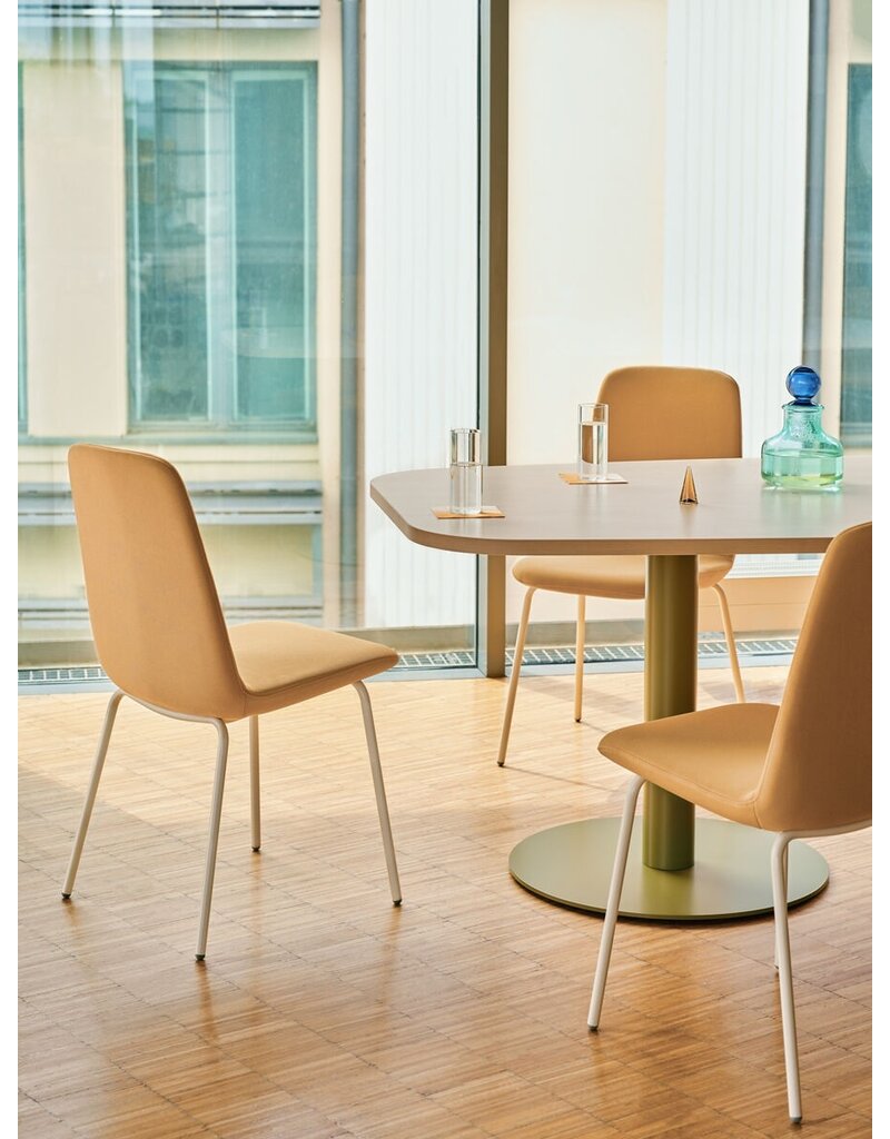 MDD MDD Tack rechte vergadertafel 240 cm