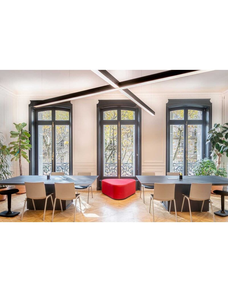 MDD MDD Shila stapelbare stoel met kussen