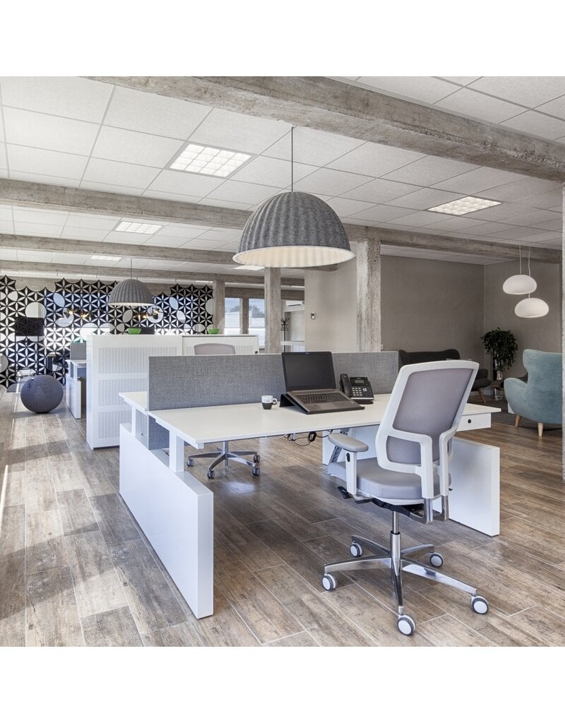 Voortman kantoormeubelen Voortman Hi-Tee elektrisch duo werkplek gesloten zijkanten