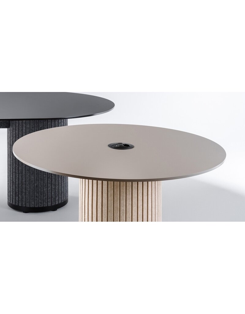 Narbutas Narbutas Parthos hoge vergadertafel