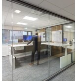 Voortman kantoormeubelen Voortman Hi-Tee zit-sta bureau met gesloten zijkanten