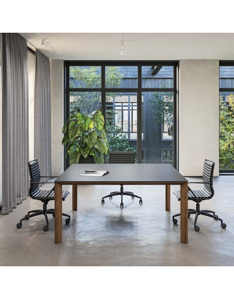 Fantoni Fantoni Alis design vergadertafel vierkant