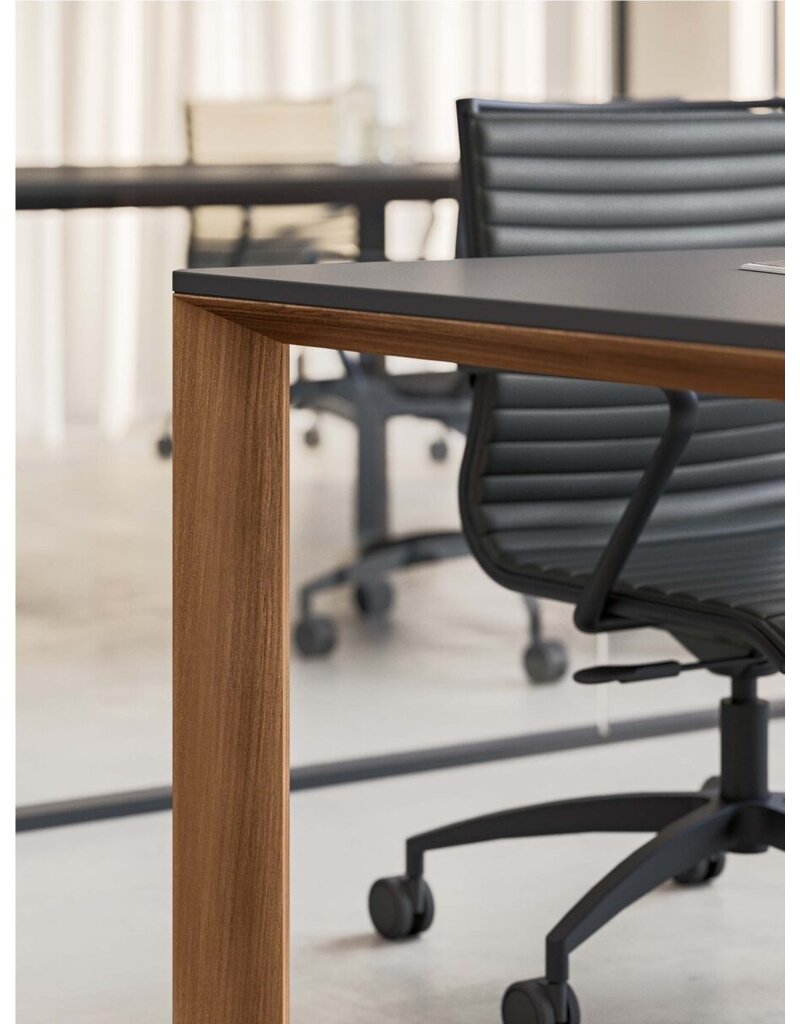 Fantoni Fantoni Alis design vergadertafel vierkant