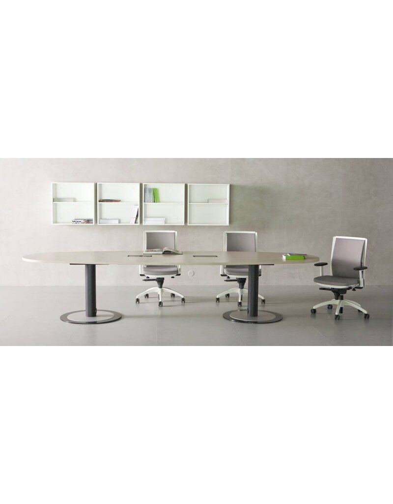 Fantoni Fantoni Tavoli Riunione ovale vergadertafel 360 cm met kabelmanagement