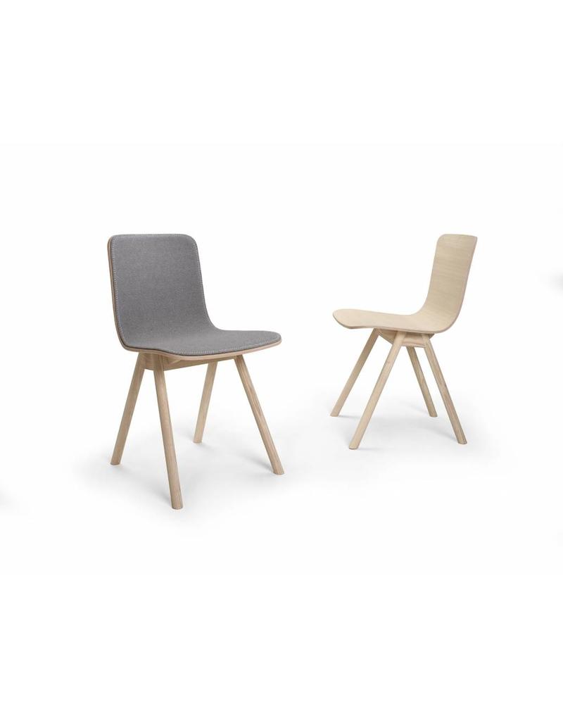 Offecct Offecct Kali stoel met houten poten