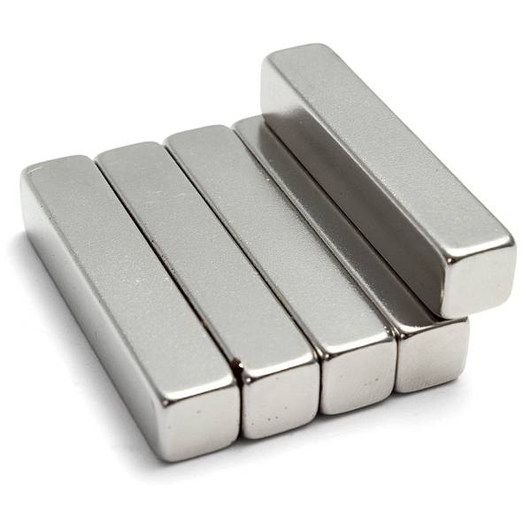 Alnico bar magnet