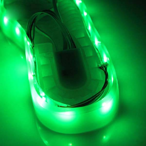 Afgeschaft tiran Snelkoppelingen Oplaadbare LED Verlichting voor Schoenen 1M kopen? I MyXLshop (Tip)