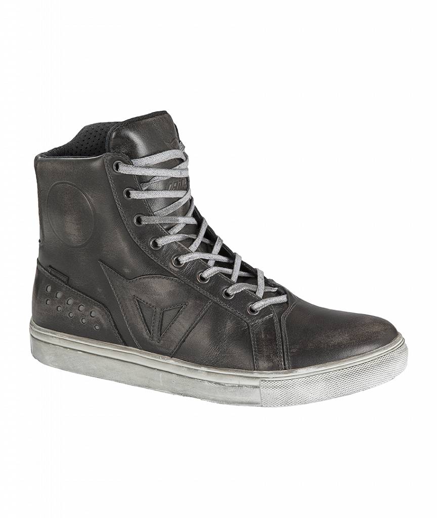 champion rocker shoes