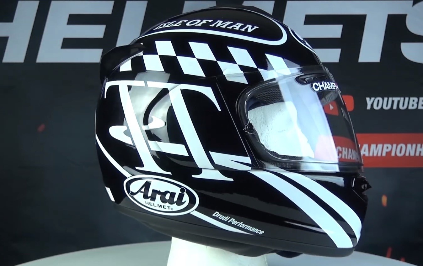 arai chaser x dark visor