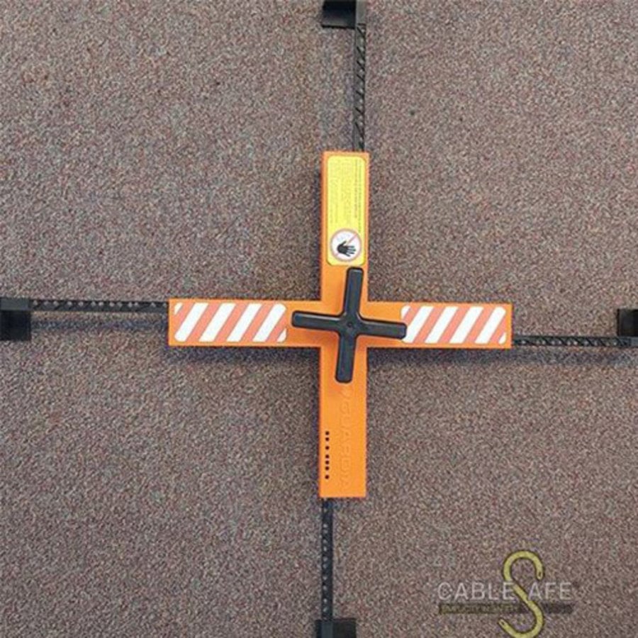 Confined Space Adjustable Safety Cross