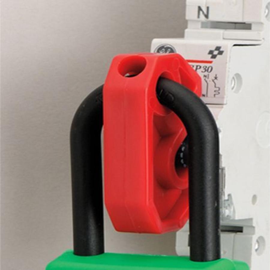 Universal circuit breaker lock-out S2393