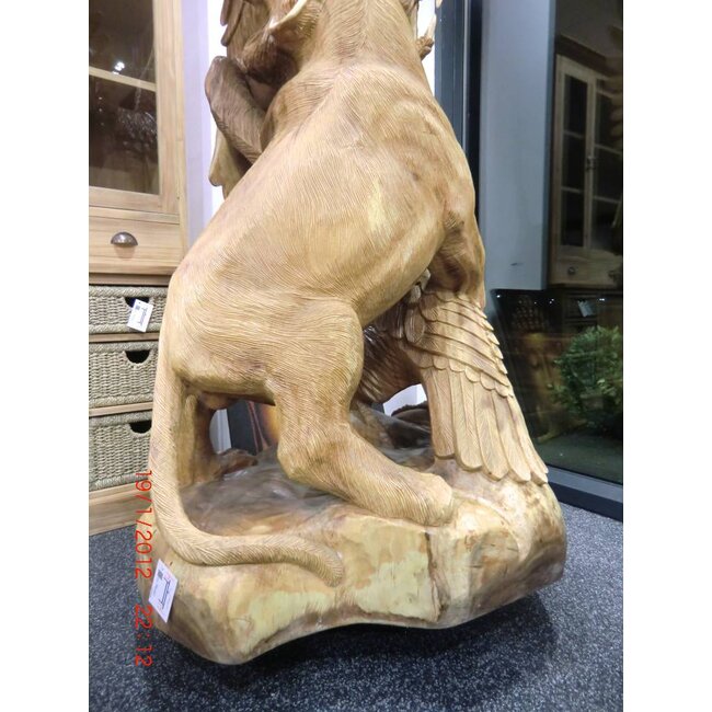 Houtsnijwerk Arend + Leeuw