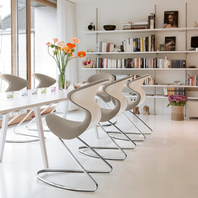oyo stoel grafiet - wit frame oyo stoel grafiet - wit frame