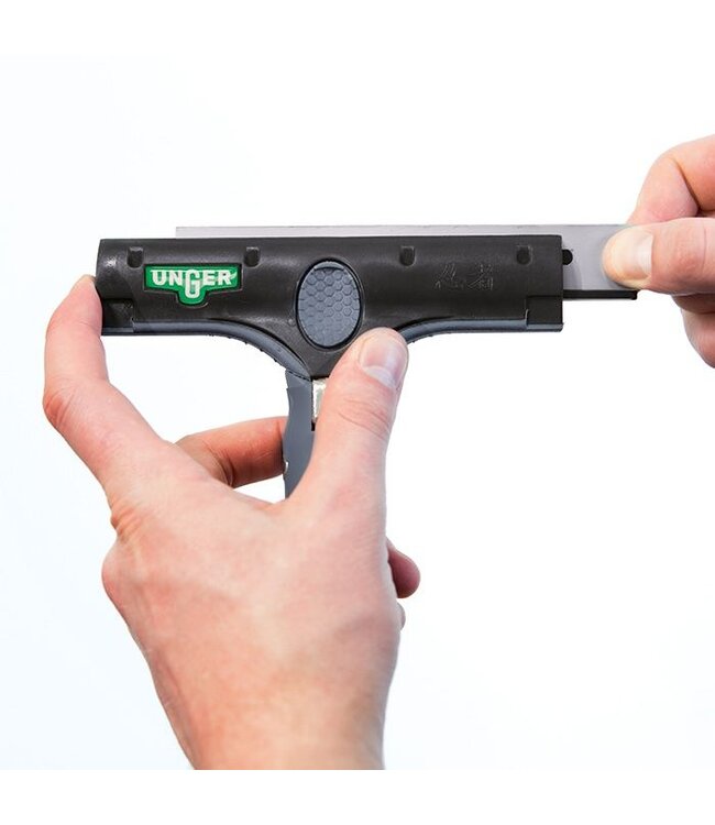 Kunststofmes NINJA 15cm