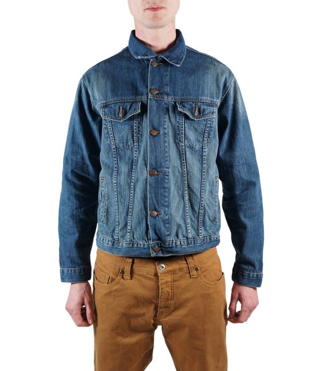 Vintage Jackets: Y2K Denim Jackets