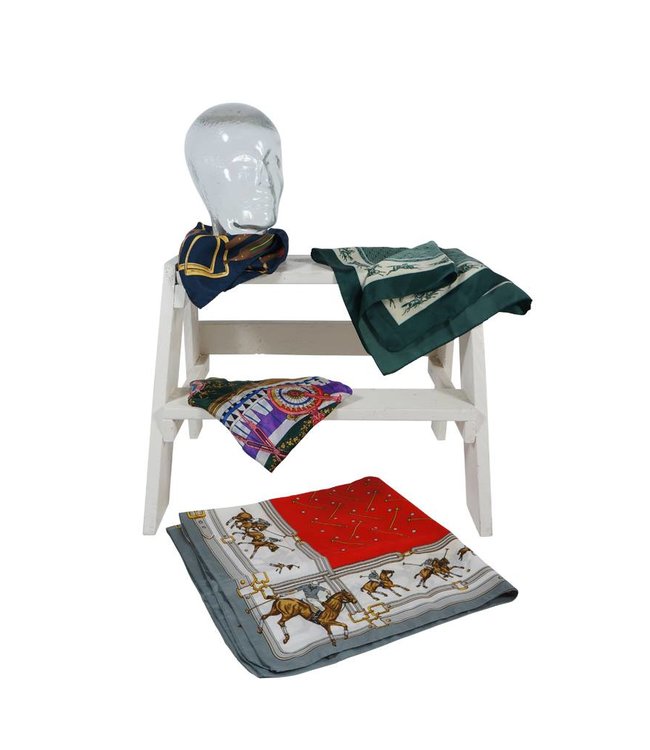 Vintage Scarves: Polyester / Silk Scarves