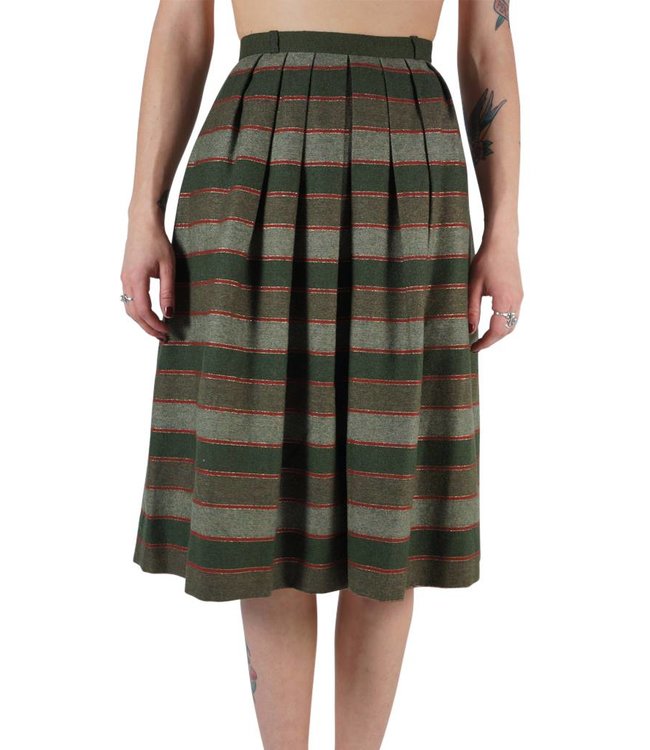 Vintage Skirts: Pleated Skirts Winter