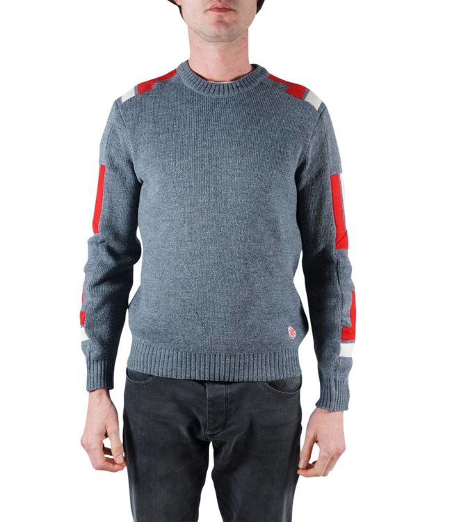 Vintage Knitwear: 70's Ski Jumpers