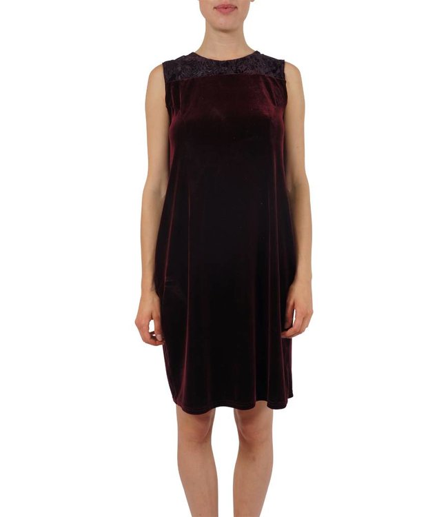 Vintage Dresses: Velvet Stretch Dresses