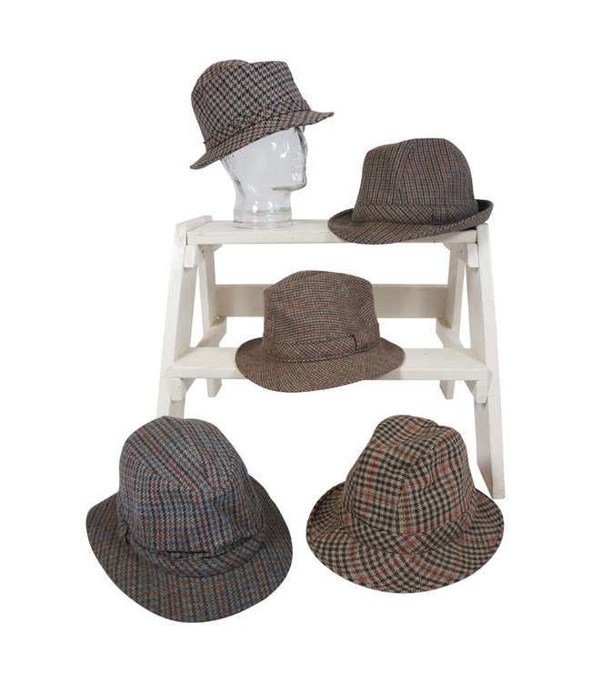 Chapeaux Vintage: Chapeaux à Carreaux