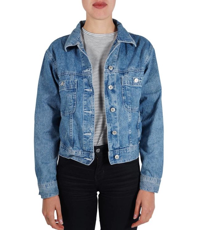 Vintage Jackets: 90's Denim Jackets