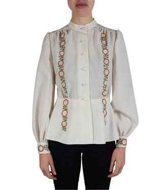 Vintage Tops: Embroidery Blouses