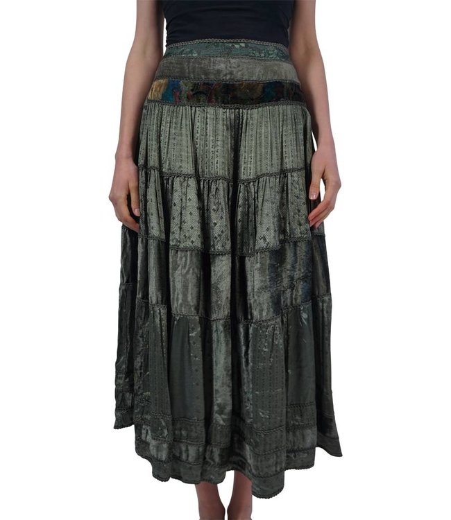 Mélange Vintage: Gypsy & Whimsigoth