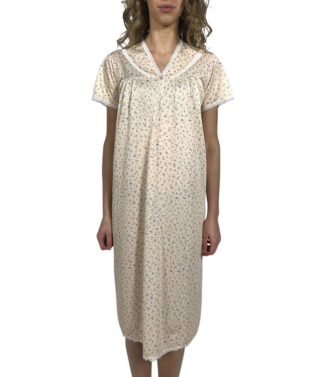 Vintage Sets & Suits: Nightgowns