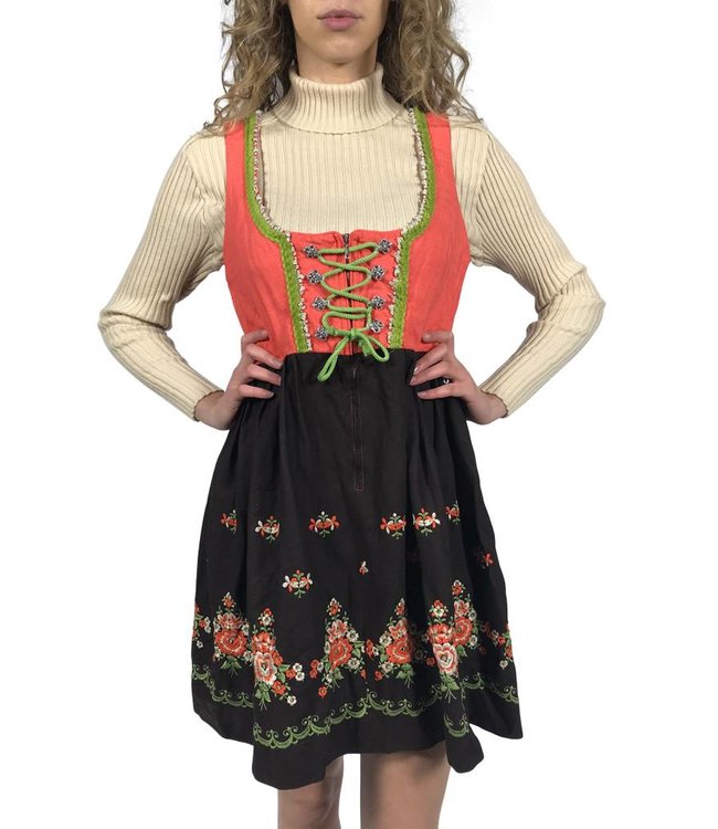 Robes Vintage: Robes Tyroliennes
