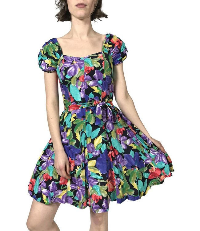 Vintage Dresses: 90's Dresses