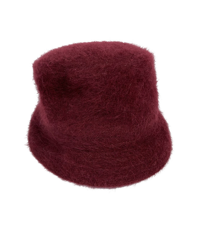 Vintage Hats: 90's Winter Hats