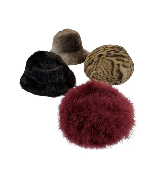 Chapeaux Vintage: Chapeaux en Fourrure
