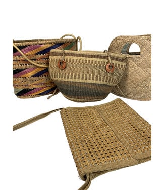 Vintage Bags: Straw Beach Bags