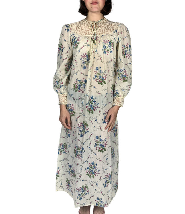 Costumes & Ensembles Vintage: Chemises de Nuit