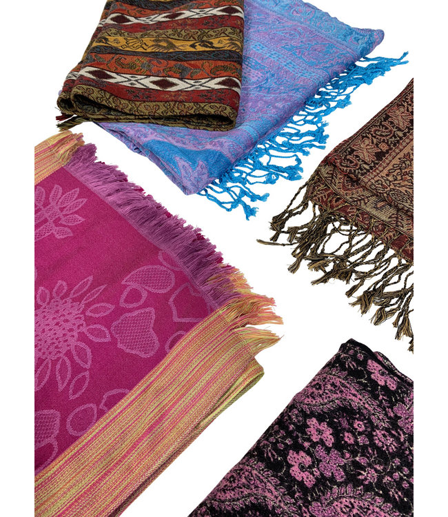 Vintage Scarves: Bohemian / Folk / Pashmina Scarves
